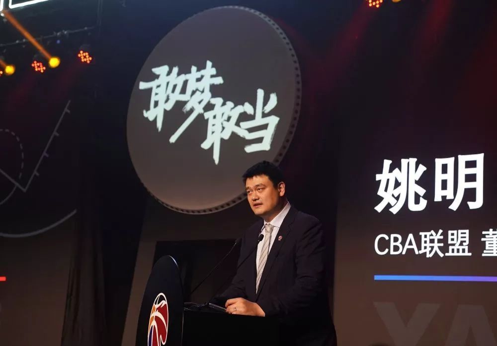 成人叼嘿视频免费网站