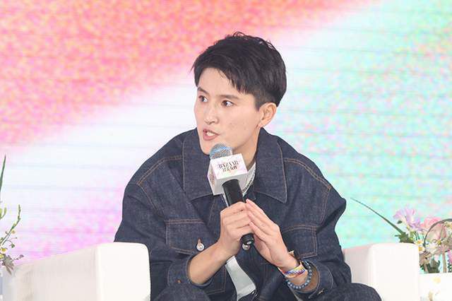 亚洲在线免费观看视频